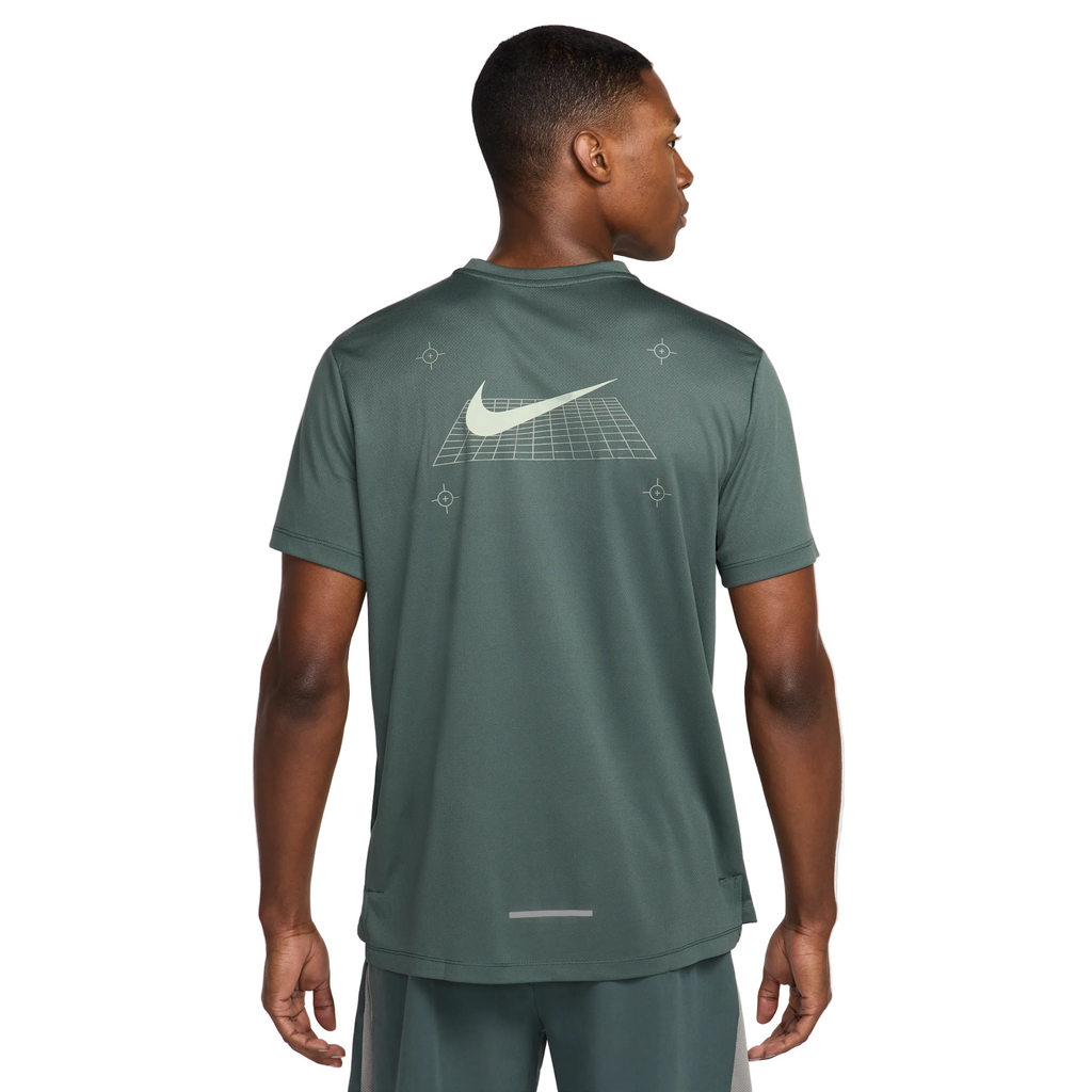 Nike - 1.0 Miler Vintage Green Graphic